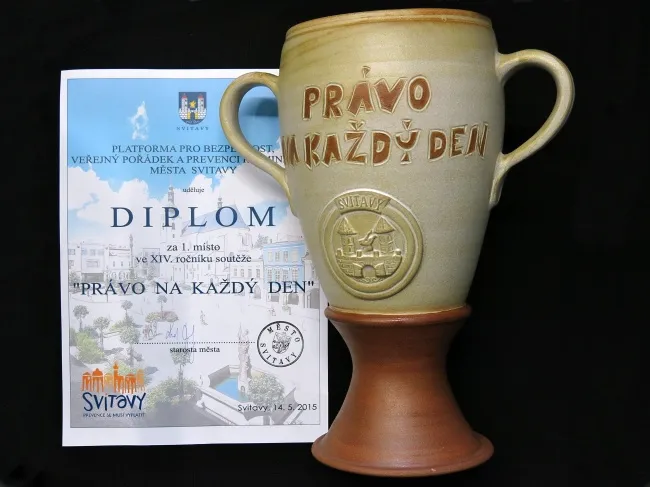 Svitavští gymnazisté obhájili vítězství v&nbsp;soutěži Právo na každý den