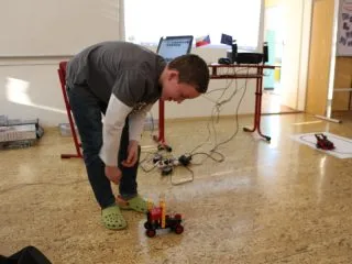 robot9