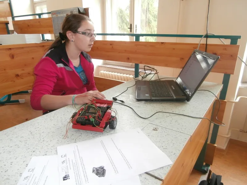 Víkend s&nbsp;roboty na Gymnáziu Moravská Třebová