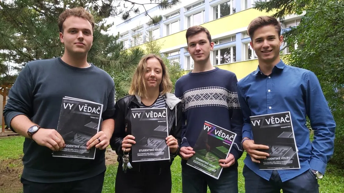 Vyzvědač z&nbsp;chemické školy nejlepším školním časopisem ve východních Čechách