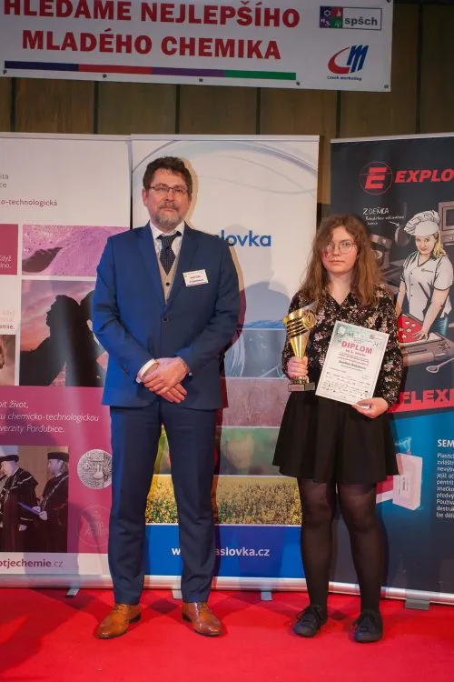 Z&nbsp;pěti krajů má letos nejlepší mladé chemiky ten Pardubický