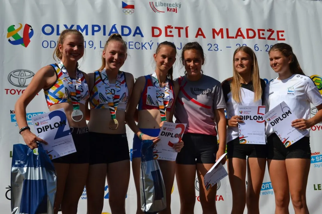Pardubickému kraji roste medailová sbírka