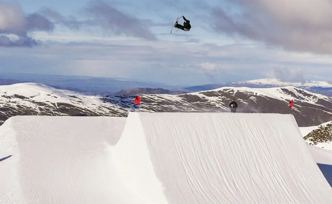 Na Mistrovství světa juniorů na Novém Zélandu se čeští freestyloví lyžaři představili v&nbsp;závodě Big Air