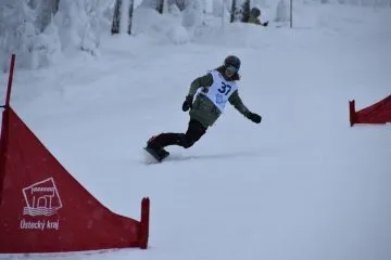 Linda-Latalova_Snowboarding1