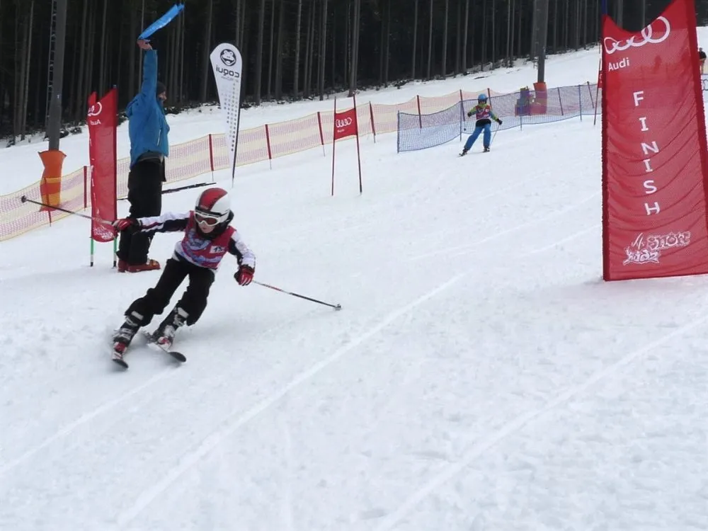 Víkend ve ski areálu Dolní Morava bude patřit rodinám s&nbsp;dětmi