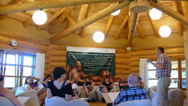 Akademie Libchavy učí umění respektující komunikace ve školách