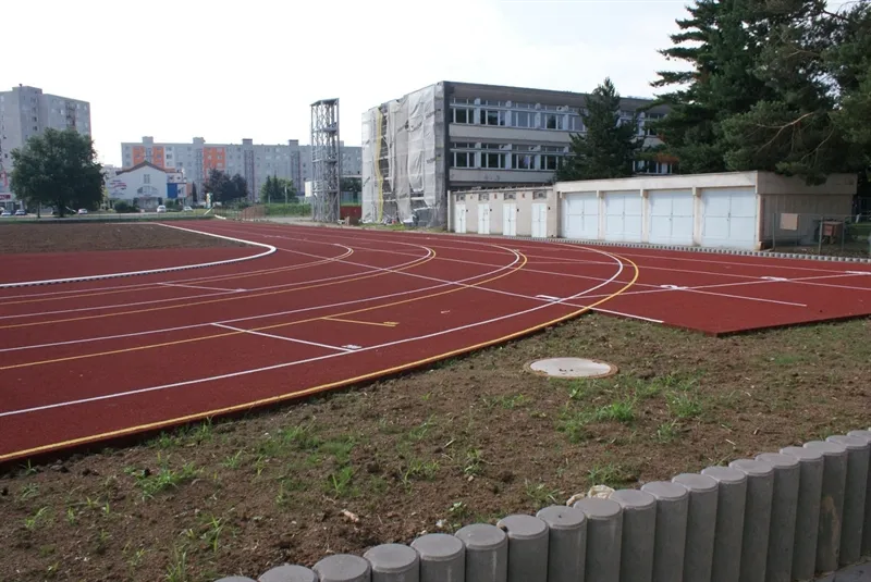 V&nbsp;chemické průmyslovce kolaudovali sportoviště pro budoucí hasiče