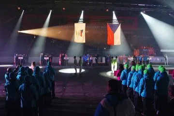 18-Vztyceni-vlajek