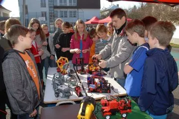 roboti-skupina_DSC_0106