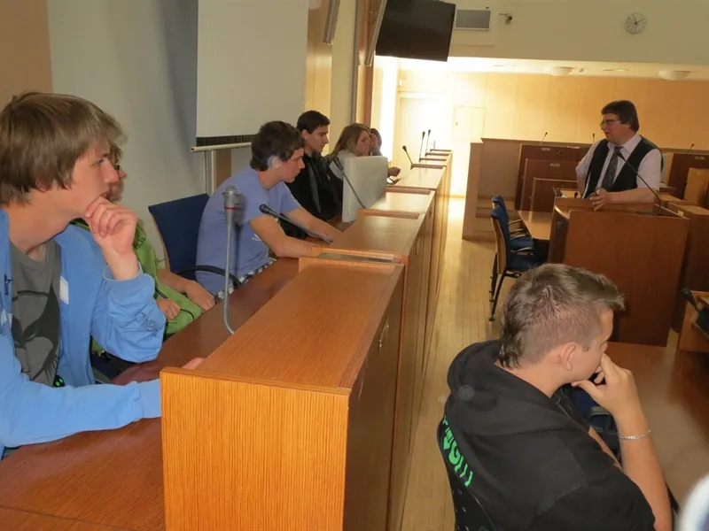 Žáci zemědělské školy se dozvěděli více o&nbsp;činnosti krajského úřadu