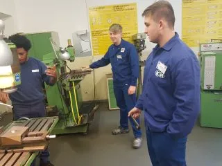 de_1