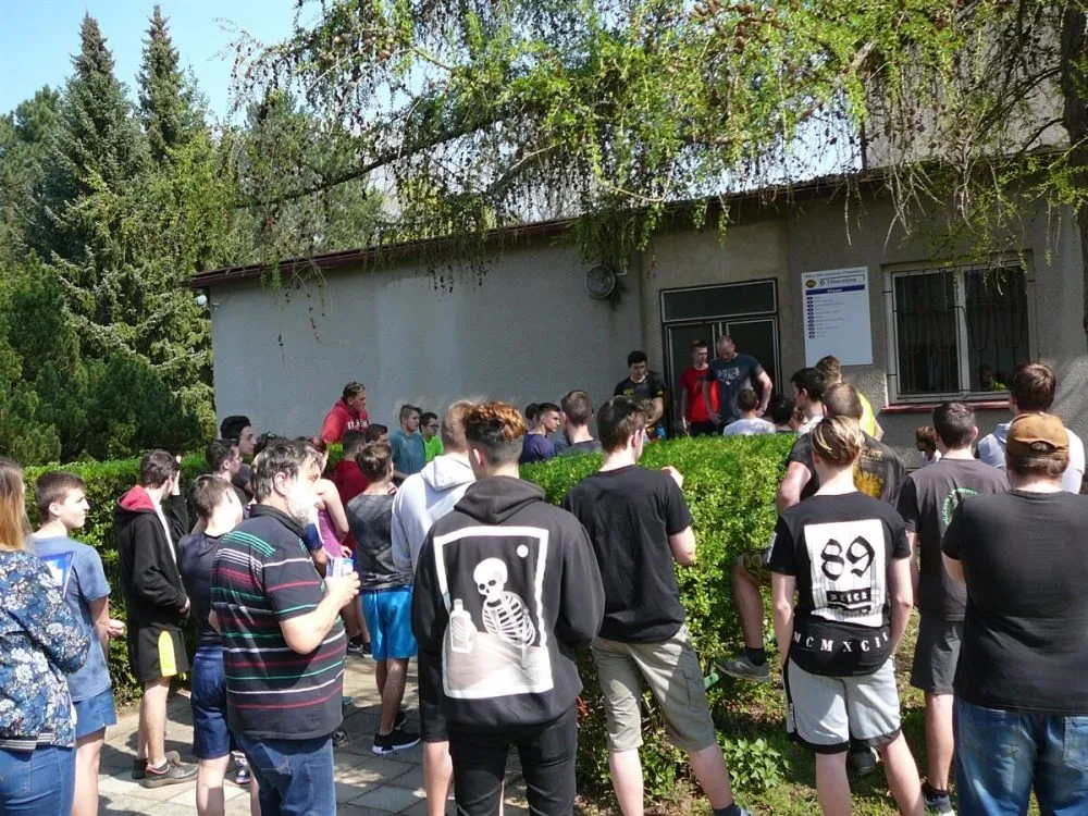 Běh žáků SOŠ a&nbsp;SOU Třemošnice s&nbsp;cílem podpořit nemocné bojující s&nbsp;rakovinou a&nbsp;jejich rodiny