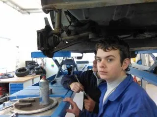 autoservis-projektovy-den-pro-ZS