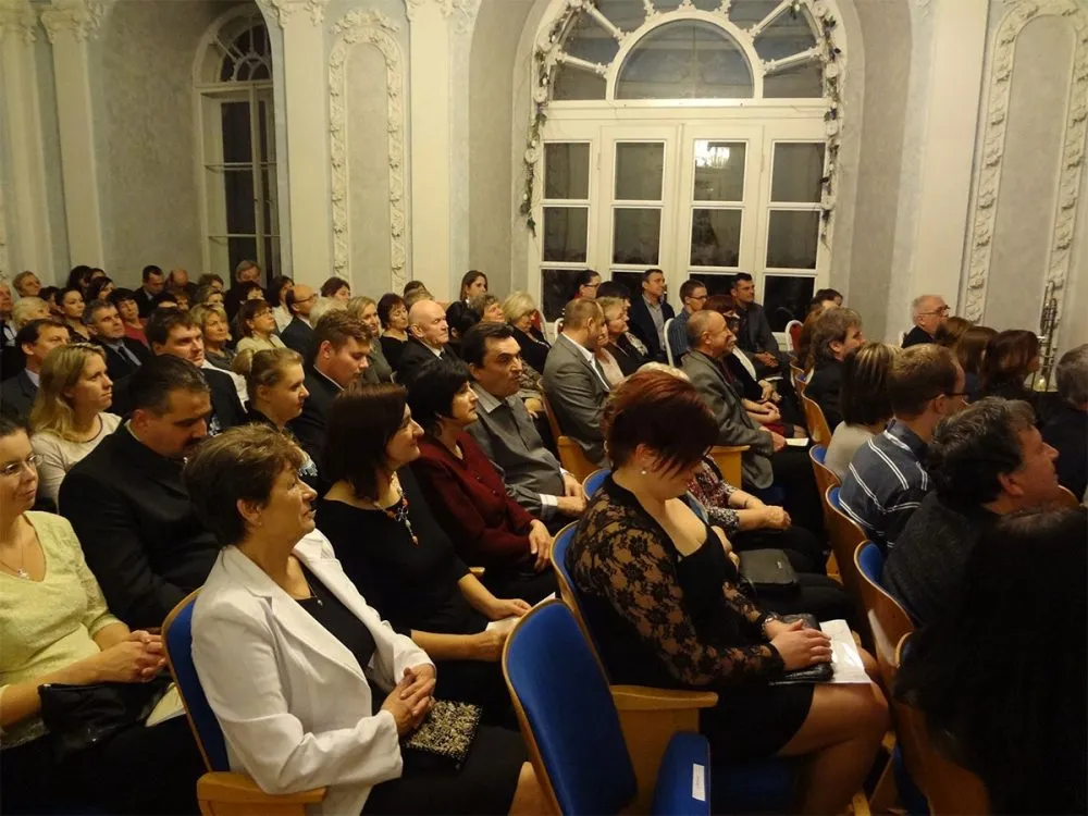 Adventní koncert na zámku v&nbsp;Chroustovicích