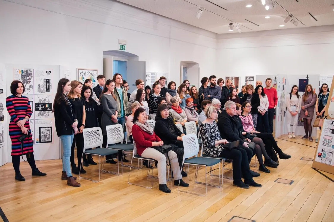 Fotogalerie: vydařená vernisáž umprumky