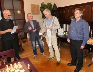 P1100128