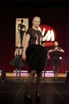 Modna-linia-mladych-15.4-22