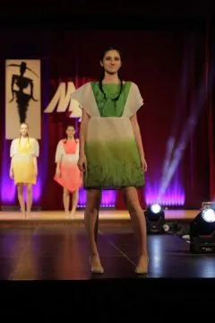 Modna-linia-mladych-15.4-7