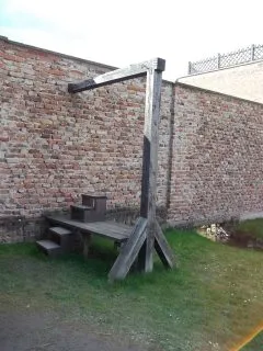 Terezin-16