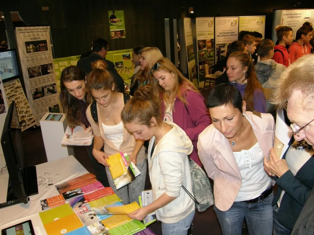 Burzy tradičně lákají žáky i&nbsp;jejich rodiče