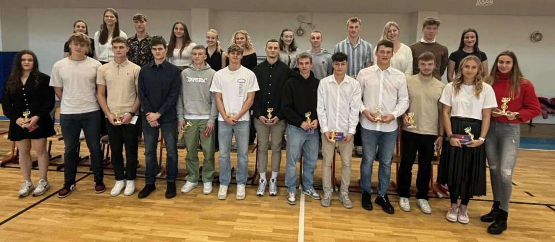 Sportovní gymnázium Pardubice ocenilo nejlepší žáky a&nbsp;sportovce šk. roku 22/23