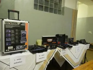 3P1000335
