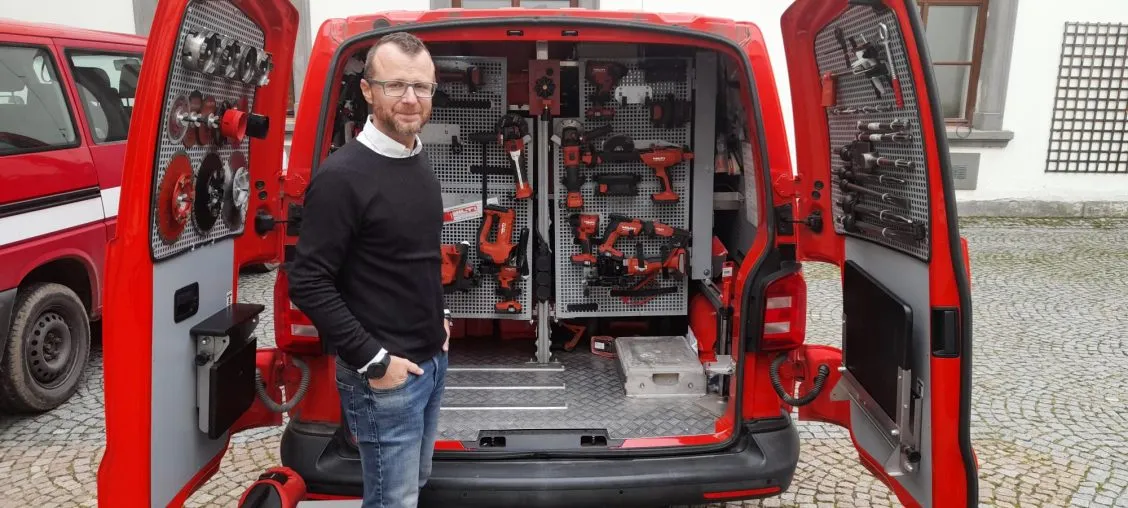 Profesionální nářadí v&nbsp;rukou žáků SŠGT Žamberk – návštěva HILTI