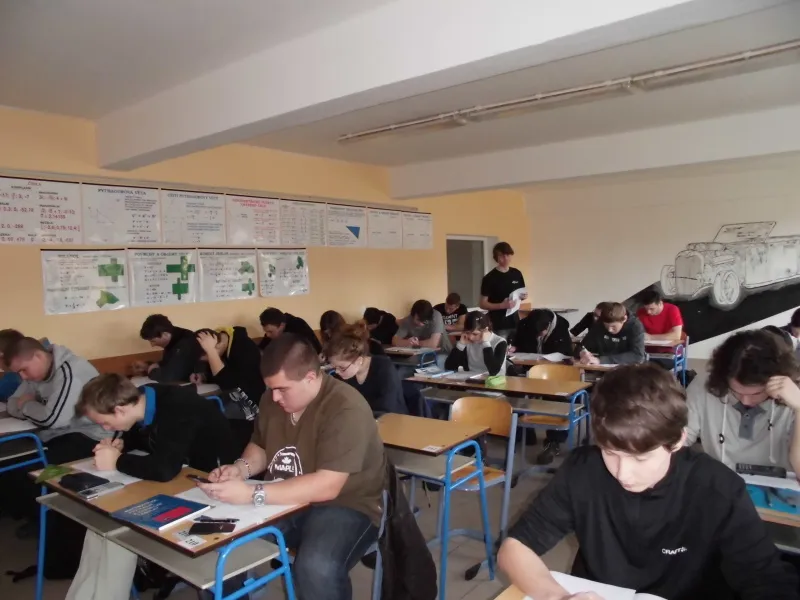 Úspěšní řešitelé matematické olympiády ze SŠ OŘS Žamberk