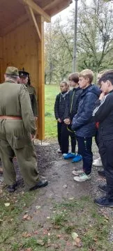 F