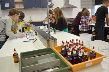 Vyuka-biologie-na-nizozemske-skole-Stedelijk-College-v-Eindhovenu