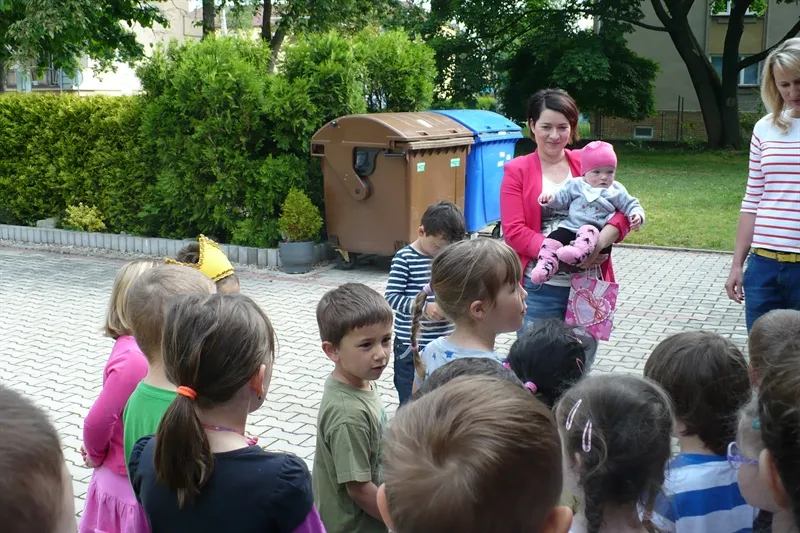 Sbírka pro Rebeku v&nbsp;MŠ Kamínek