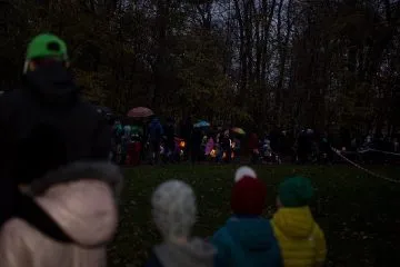 23584545_520556078310444_94183754_n