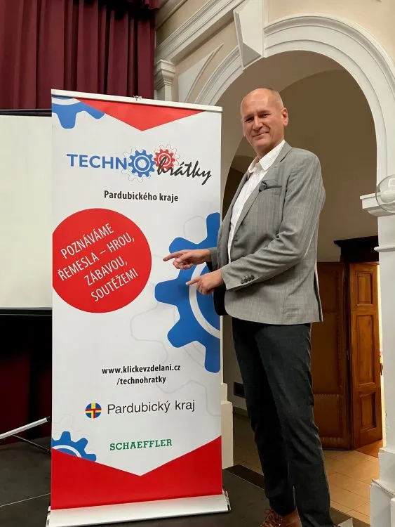 Vedoucí krajského odboru školství Martin Kiss: „Program TECHNOhrátek? Co škola, to originál!“