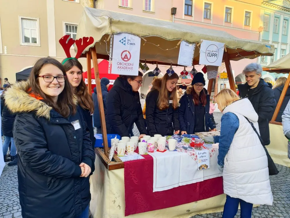 Studentská firma KUPPI svitavské OA na adventním jarmarku