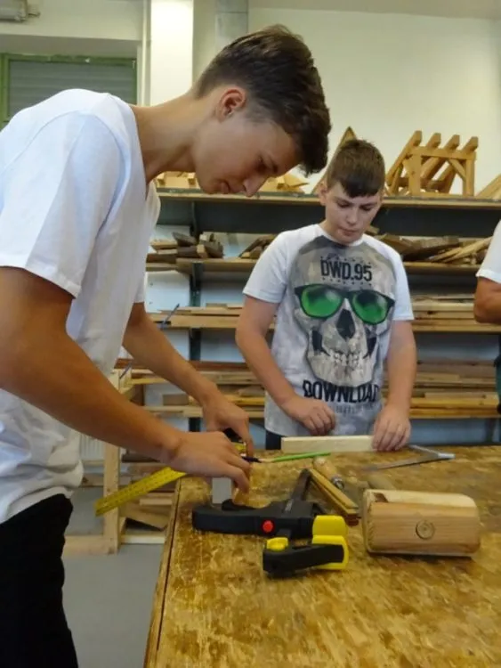 Studenty na stavební obory do Rybitví láká také video s&nbsp;rekordní sledovaností