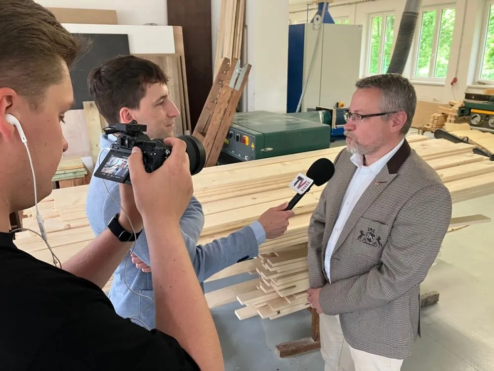 Třemošnické TECHNOhrátky zaznamenala také reportáž Východočeské televize V1