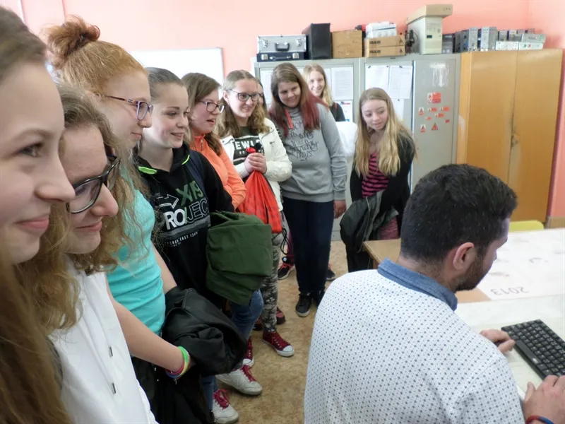 TECHNOhrátky v&nbsp;České Třebové nabídly jedinečnou všehochuť oborů i&nbsp;jubilejního, 9000.&nbsp;žáka