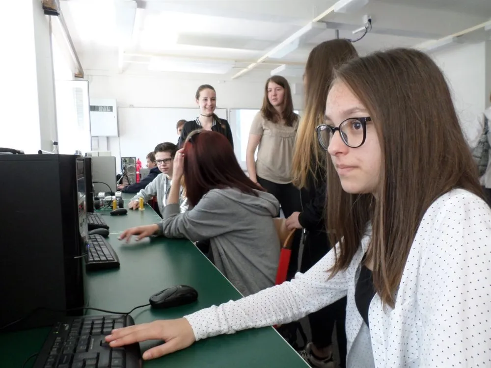 TECHNOhrátky v&nbsp;České Třebové nabídly jedinečnou všehochuť oborů i&nbsp;jubilejního, 9000.&nbsp;žáka