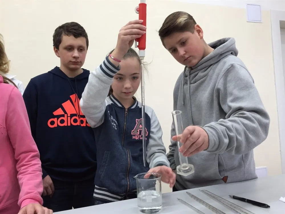 TECHNOhrátky vstoupily do 5.&nbsp;ročníku ve voňavých dílnách a&nbsp;moderních laboratořích pardubické „Potraviny“