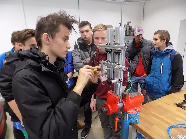 Žáci na svitavských TECHNOhrátách oceňují zajímavé aktivity i&nbsp;seznámení s&nbsp;moderní technikou