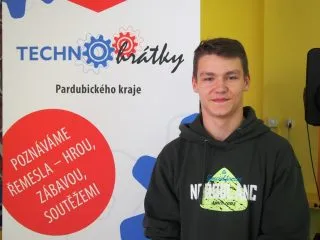 3000.-zak